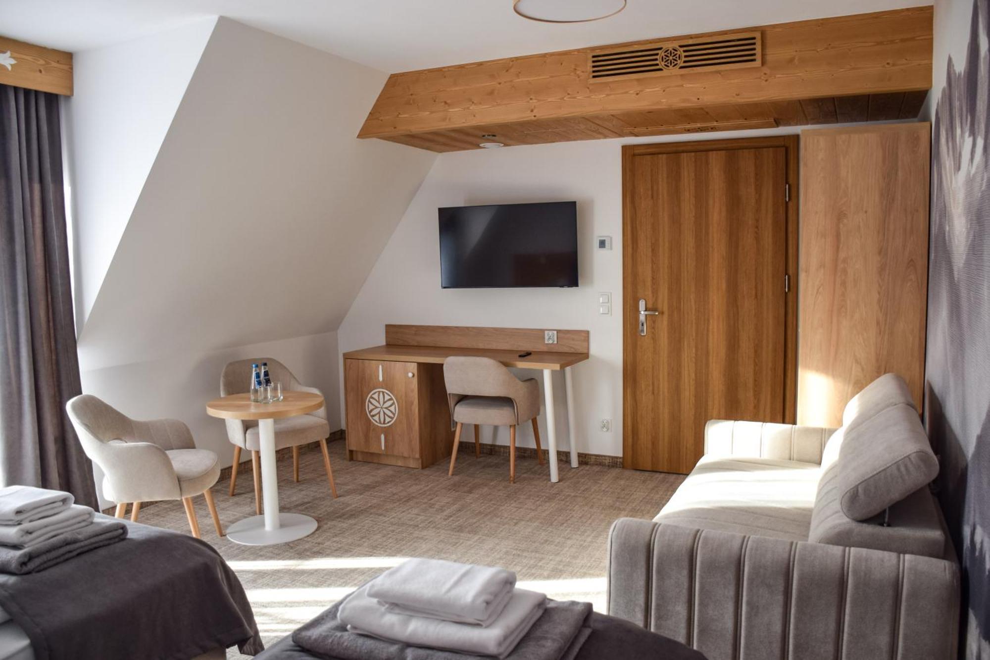 Kaniowka Ski Resort- Relaks W Gorach Z Basenem, Sauna I Jacuzzi เบียลกาตัทร์ชันสกา ภายนอก รูปภาพ