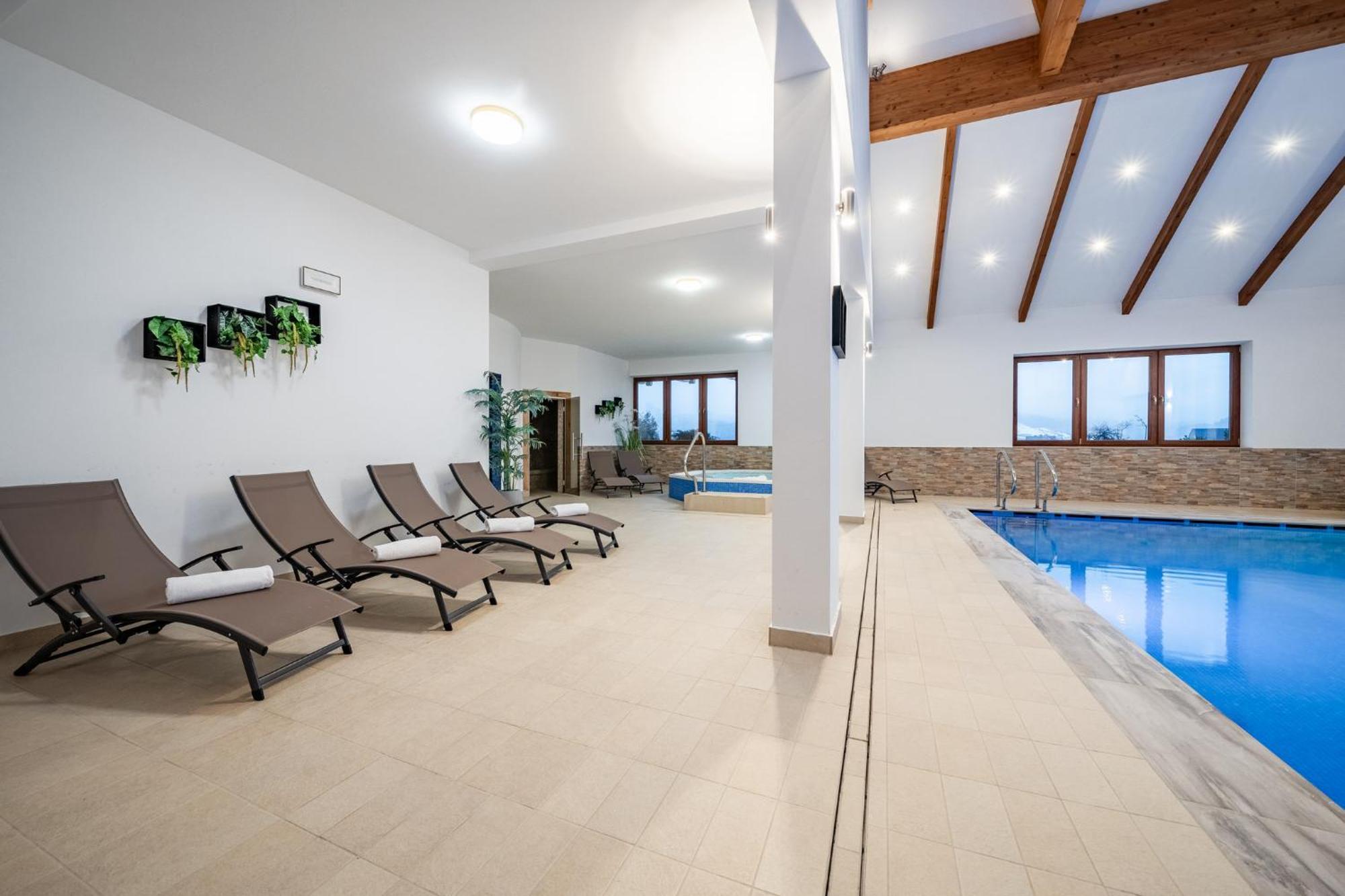 Kaniowka Ski Resort- Relaks W Gorach Z Basenem, Sauna I Jacuzzi เบียลกาตัทร์ชันสกา ภายนอก รูปภาพ